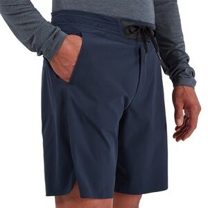 On Running Navy Hybrid Shorts